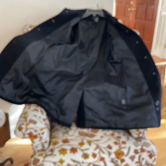 Lovely Women’s Black Wool CoatSize PS - Picture 3 of 6
